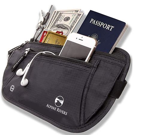 money belt for women traveling.